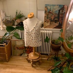 Arrow tribe crop top